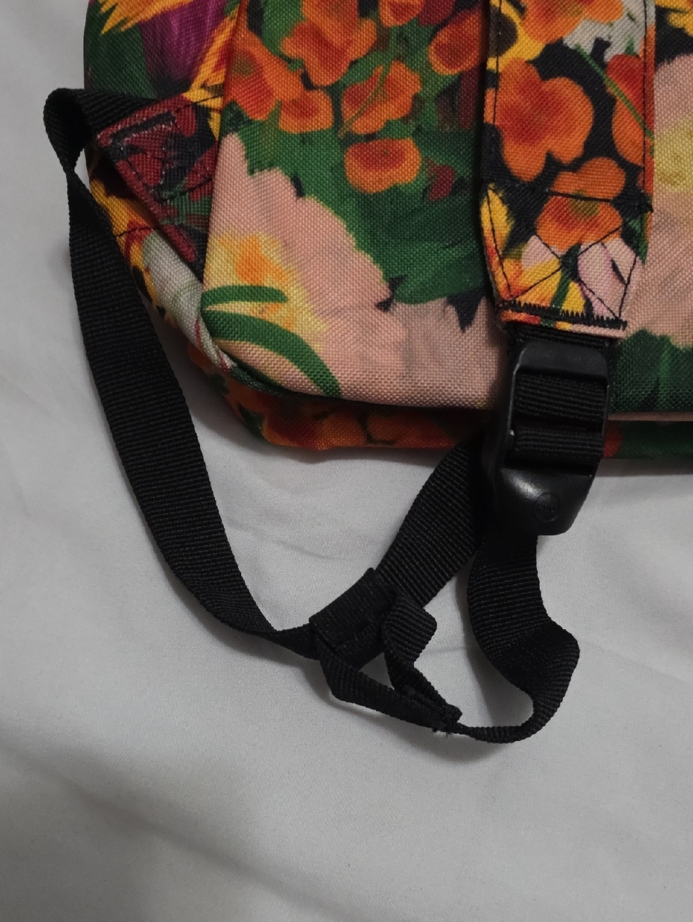 Herschel Floral Print Women's Backpack - Multicolor - Picture 7 of 16